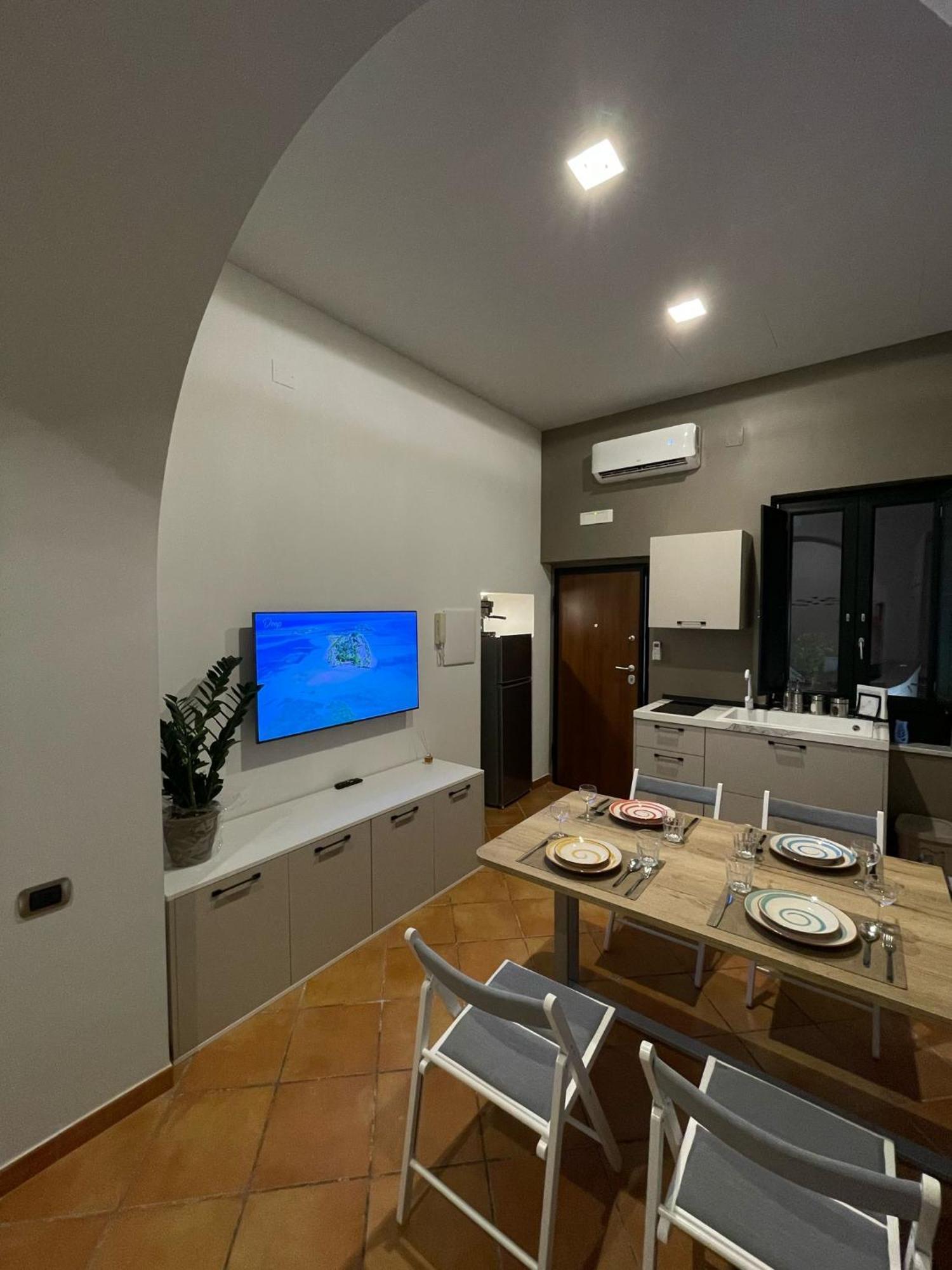 Vietri In Centro - Costa D'Amalfi Lägenhet Exteriör bild